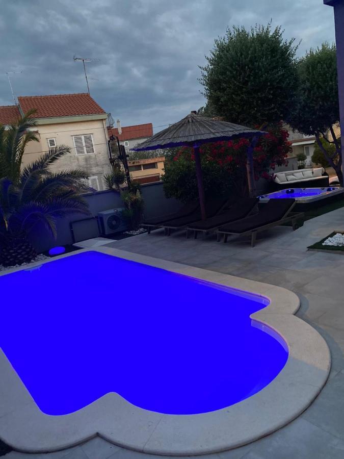 Apartmani Vernissage Biograd Na Moru Exterior foto