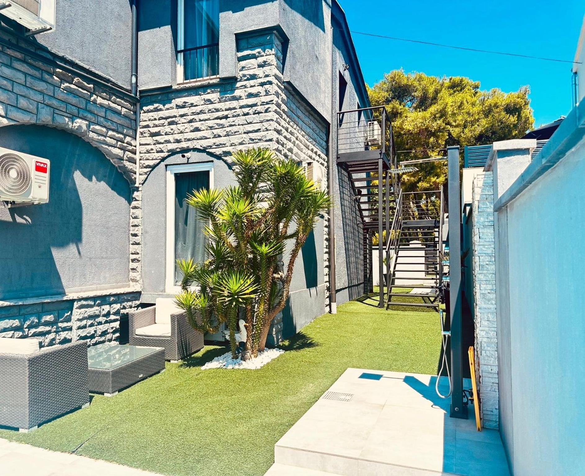 Apartmani Vernissage Biograd Na Moru Exterior foto